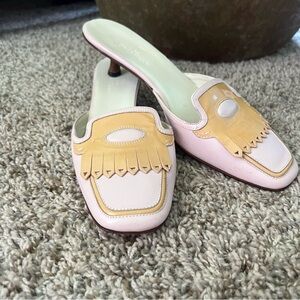 Col Hann , slip in kitten herls size 9 dress shoes